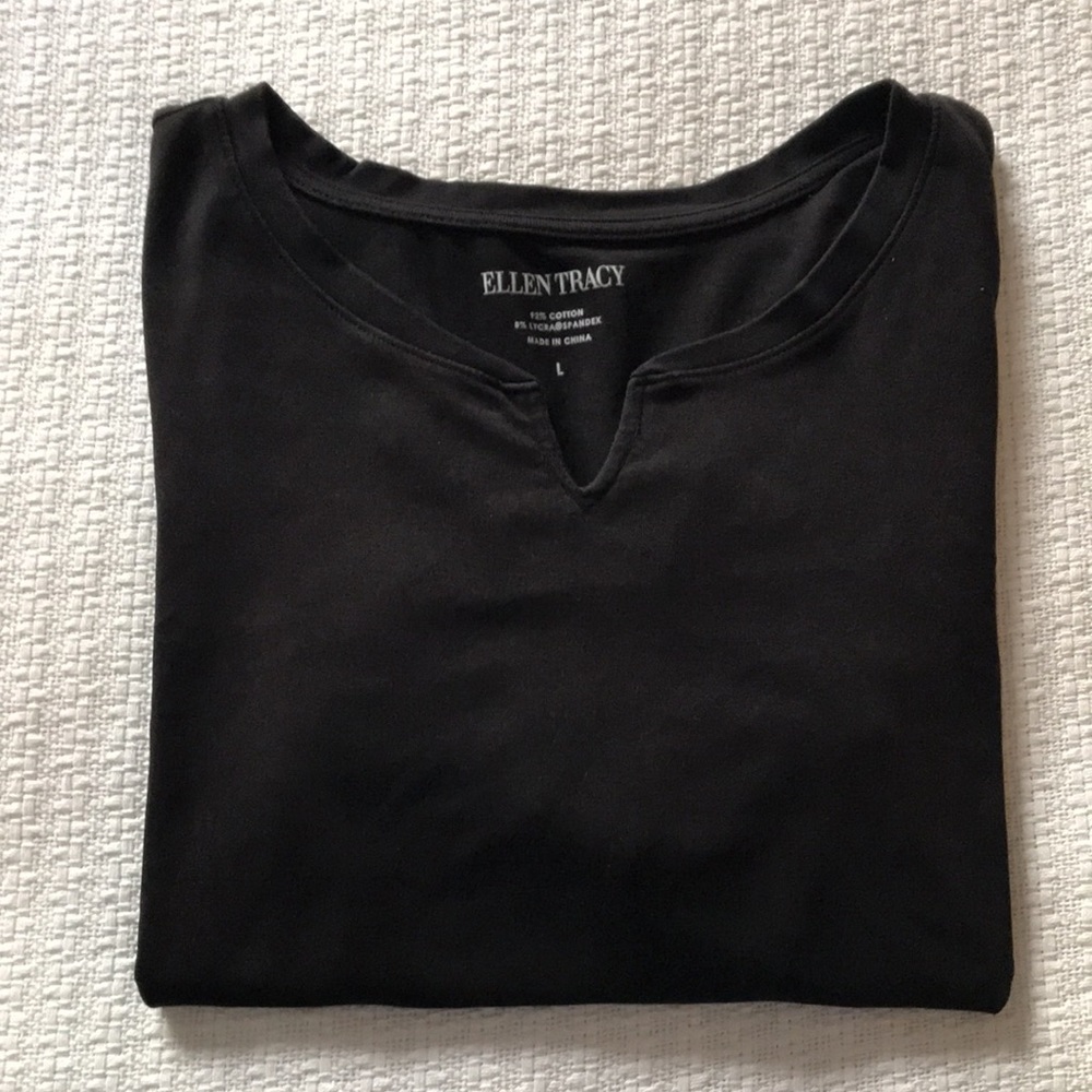Ellen Tracy split v-neck top